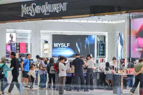 China's 2025 GDP grows 5% year-on-year