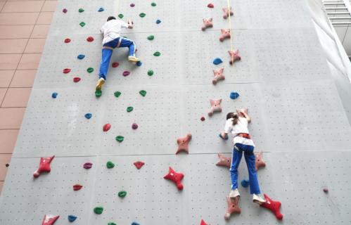 伍鹏：唯有成千上万次重复训练，才能征服转瞬即逝的0.01秒