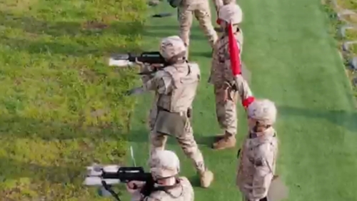 多角度高燃混剪！带你沉浸式体验射击训练