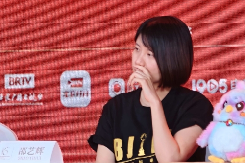 邵艺辉：建议年轻人多阅读多写作