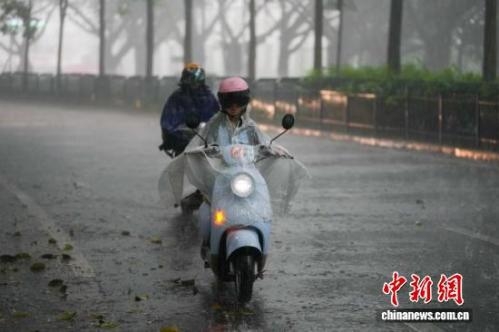 Yangtze tributary in East China records No. 2 flood of 2026