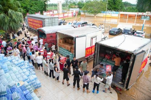 China sends emergency supplies to support flood recovery in Guangxi