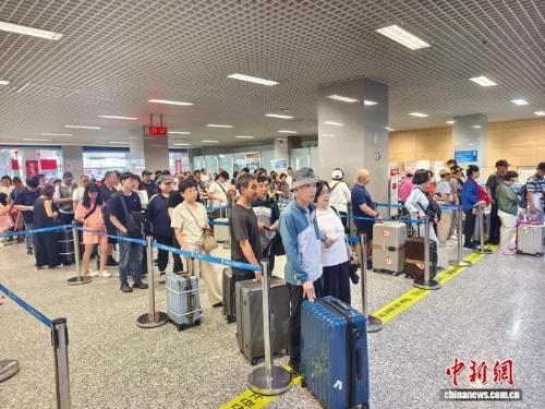 Yanji airport sees summer travel surge on routes to South Korea 