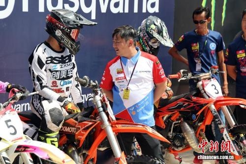 ZXMOTO offers graduates annual salaries of up to $21,000