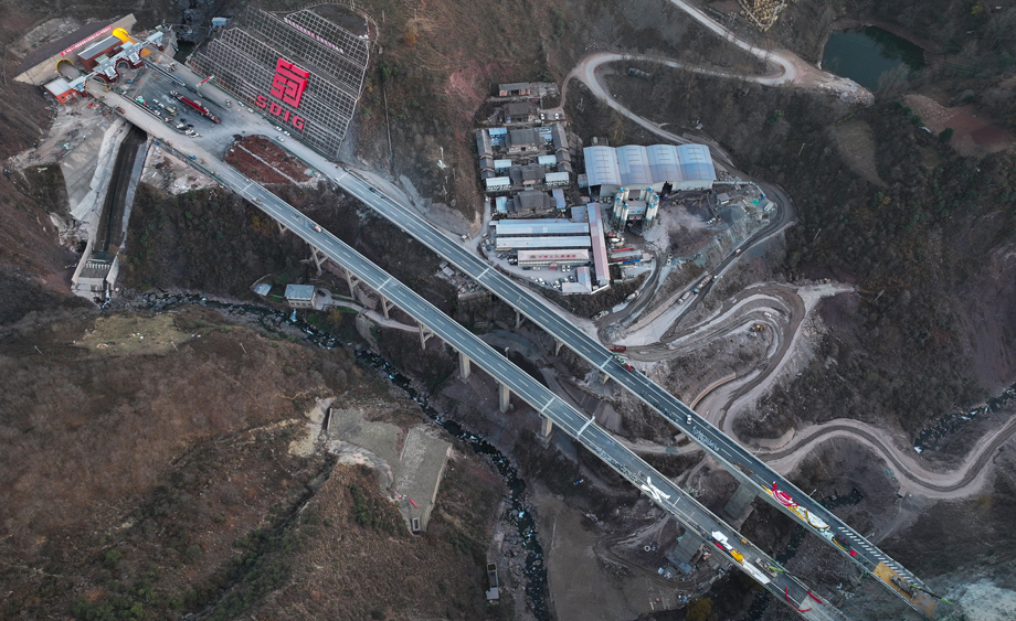 探访即将通车的乐西高速马边至美姑段