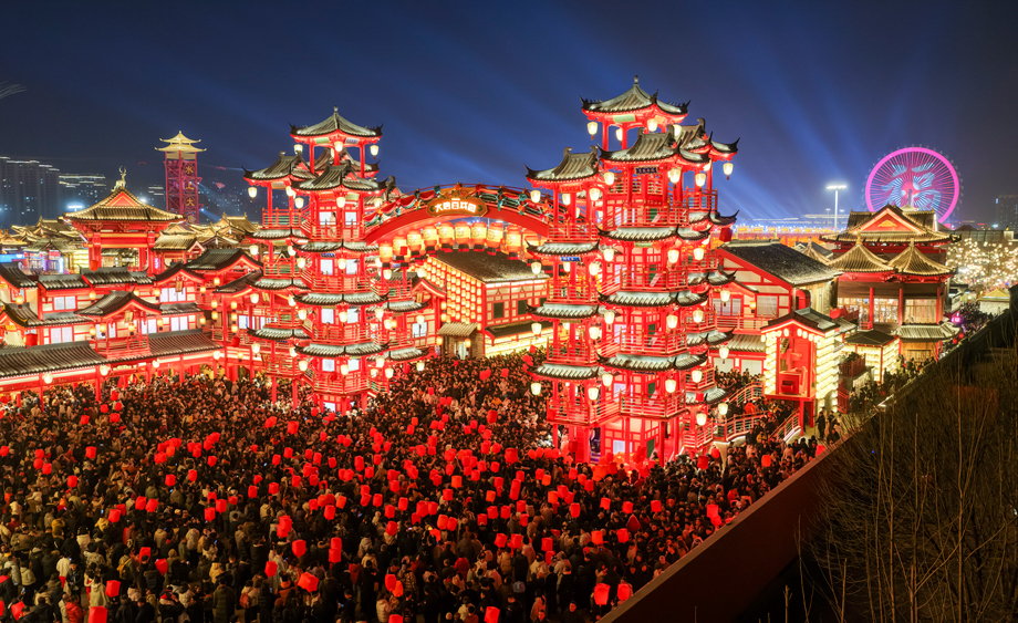 年味拉滿！各地新春活動流光溢彩