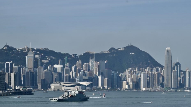 全国政协委员屠海鸣：对接“十五五” 香港时不我待