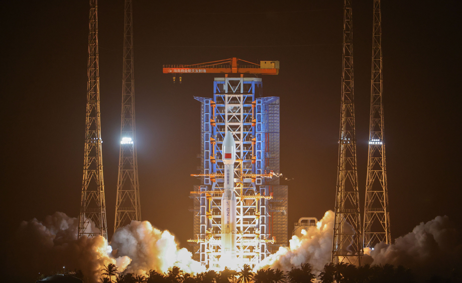 中国成功发射卫星互联网低轨20组卫星