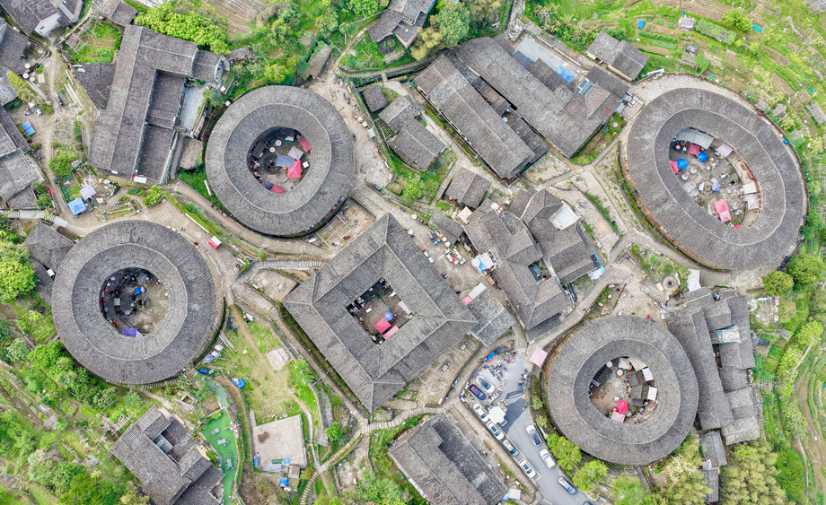 探訪世界文化遺產(chǎn)——福建土樓