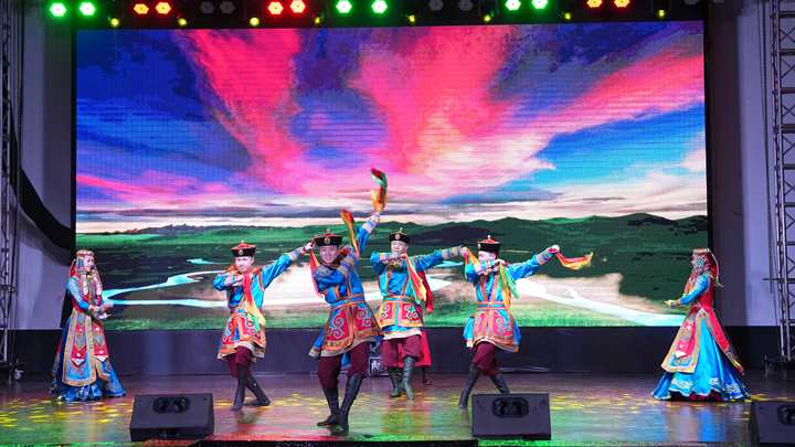 “春之聲·歌游內蒙古”文藝演出在尼泊爾舉行