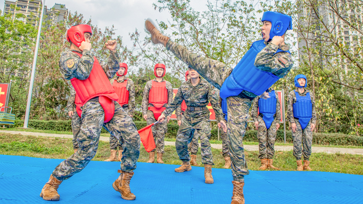 廣西武警：礪拳練硬功 實訓淬尖兵
