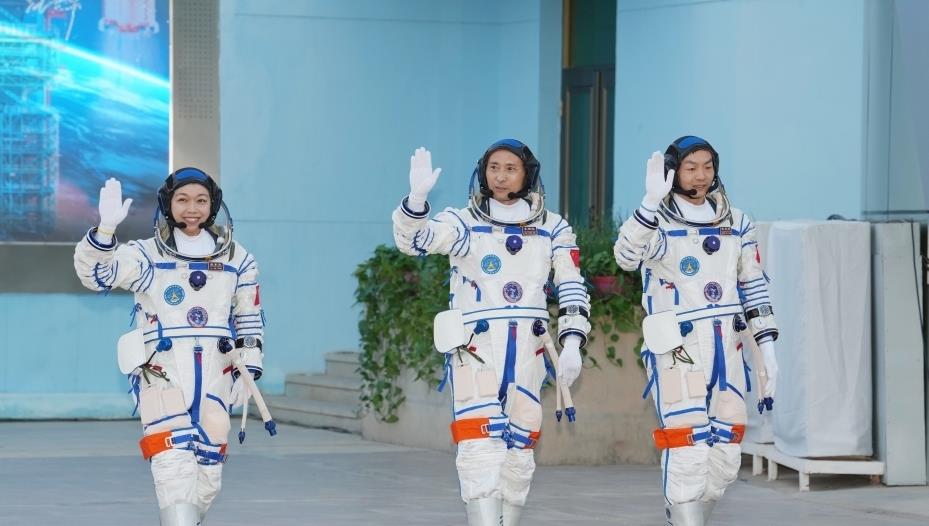 “一国两制”的星光，在人类的天空闪耀