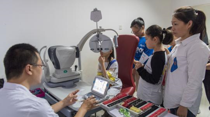 “近视小汤方”真的有效吗？中医师：可缓解视疲劳，但不能逆转真性近视