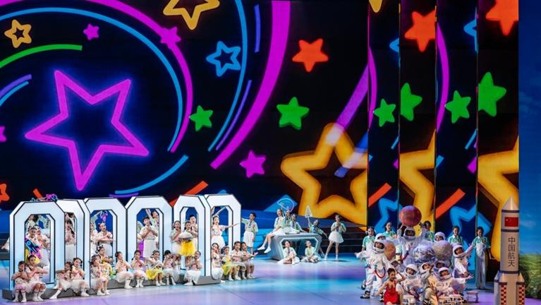 “我和祖国一起成长”“六一”国际儿童节主题演出在北京上演