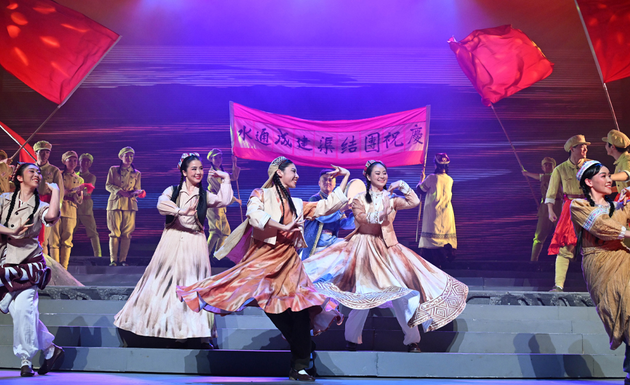 音乐剧《日出渤海耀天山》在北京上演 唱响鲁疆70余载守望情