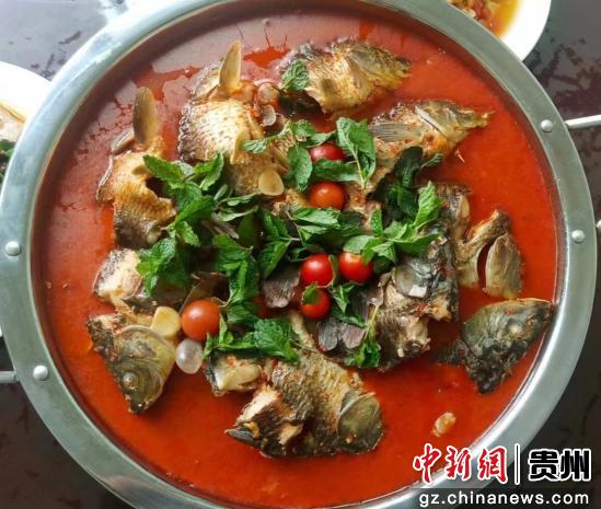 稻花鱼美食(资料图)。主办方供图 稻花鱼美食(资料图)。主办方供图