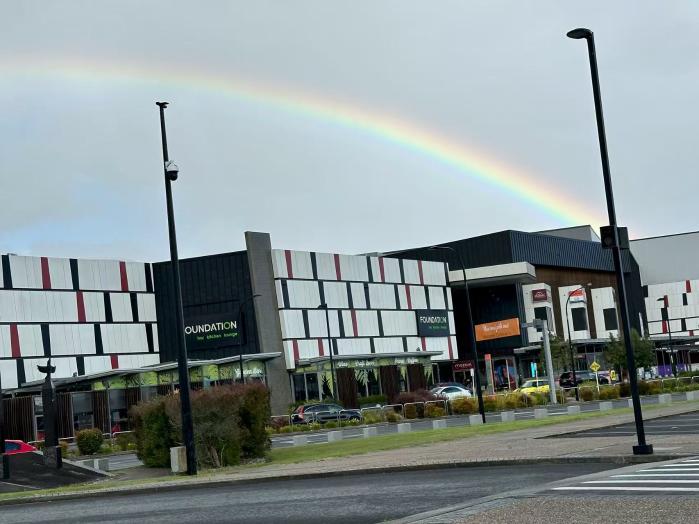 中新社：新西兰10月消费现回暖信号 耐用品支出年增6.3%领跑