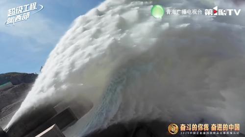 中国正能量丨东西协同，绿能共绘低碳发展新图景