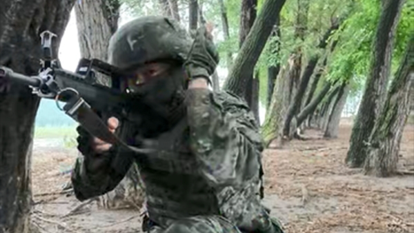 直击武警野外实战化训练现场
